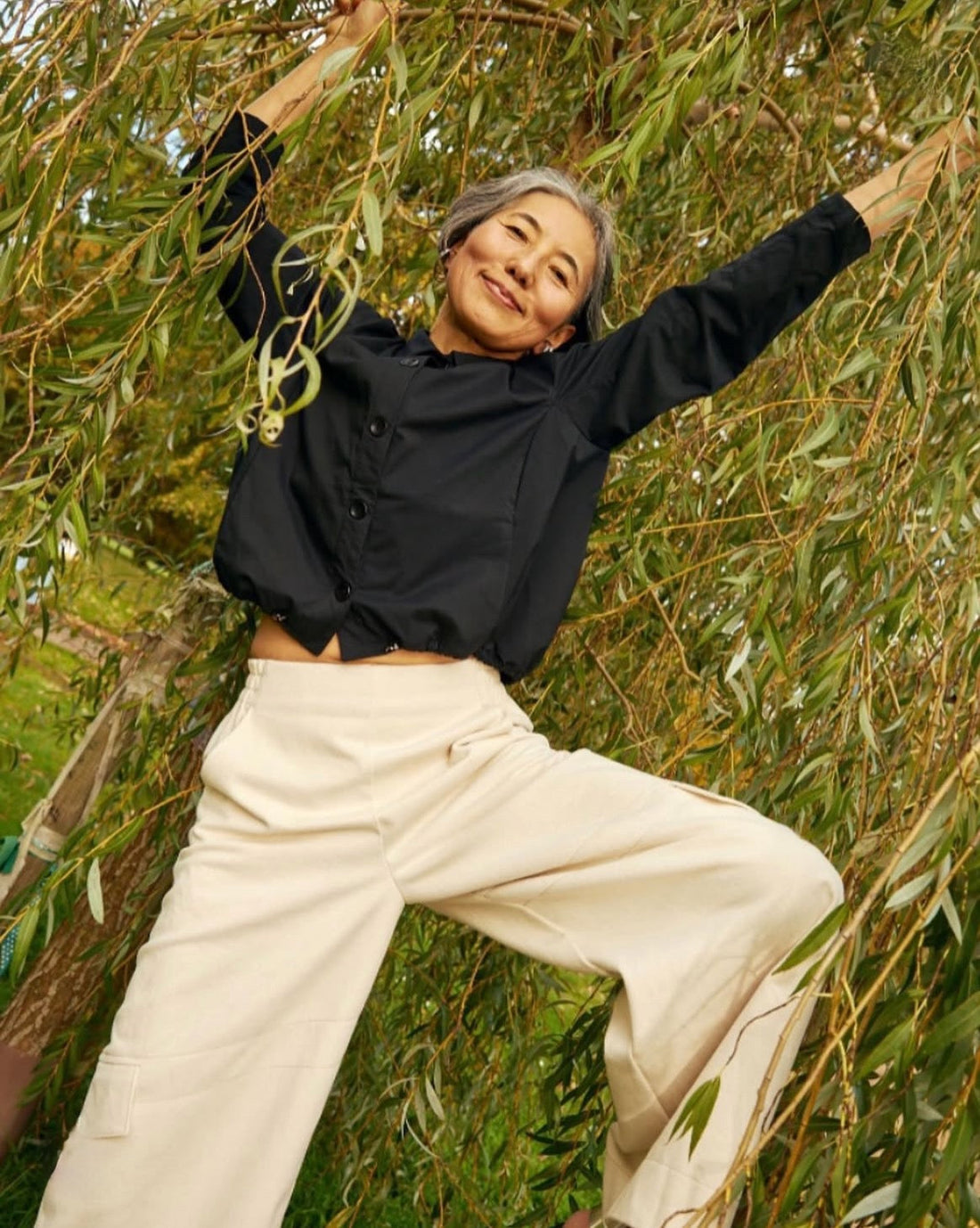 声をかけられ58歳からモデルに。表現が連れて行く場所へ