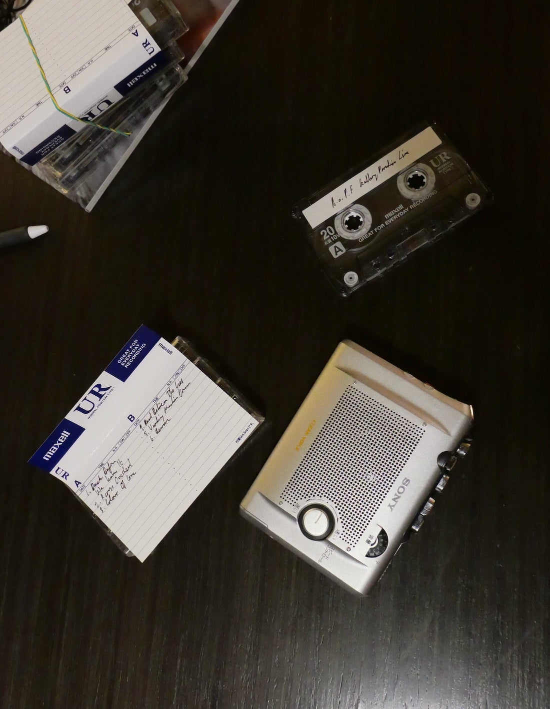 遊びとクリエイティブの間で：A.o.P.Fの創作プロセス
